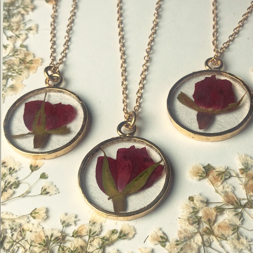 Rose Hammered Gold Circle Necklace